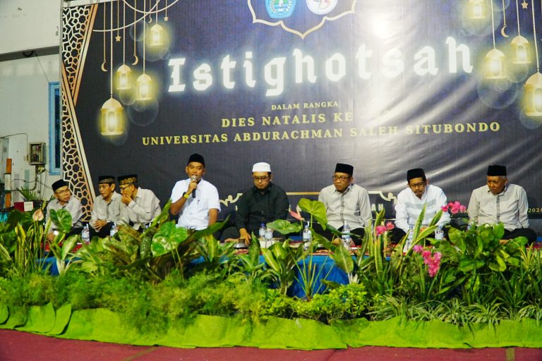 ISTIGOSAH MENJADI PENUTUP ACARA DIES NATALIS UNARS KE-43